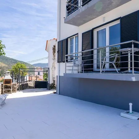 Armando Monteiro * Folgosa (Viseu)