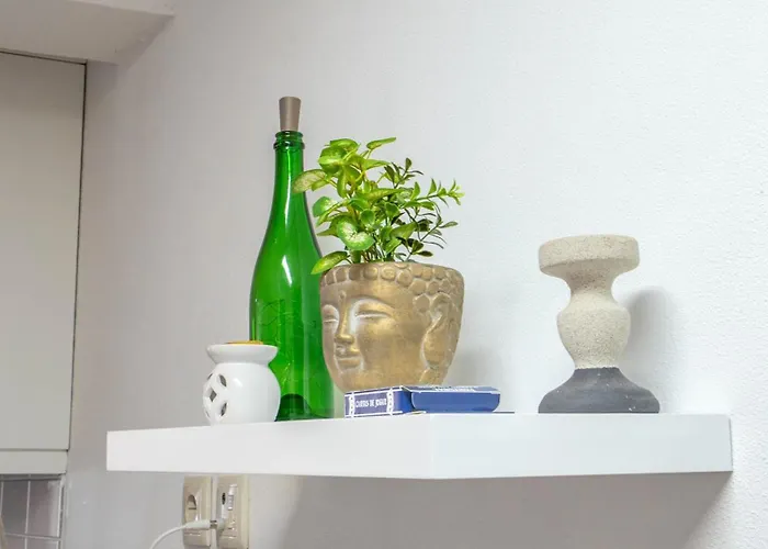 Armando Monteiro Apartment *